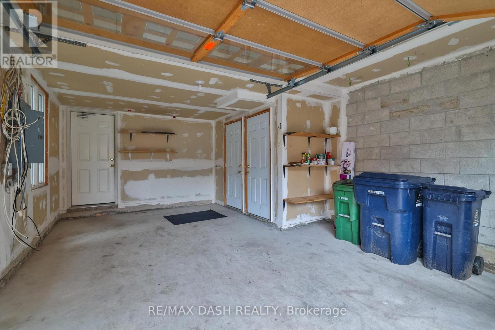 57 Ted Wray Circle, Toronto, Ontario  M3L 0G8 - Photo 45 - W12470220