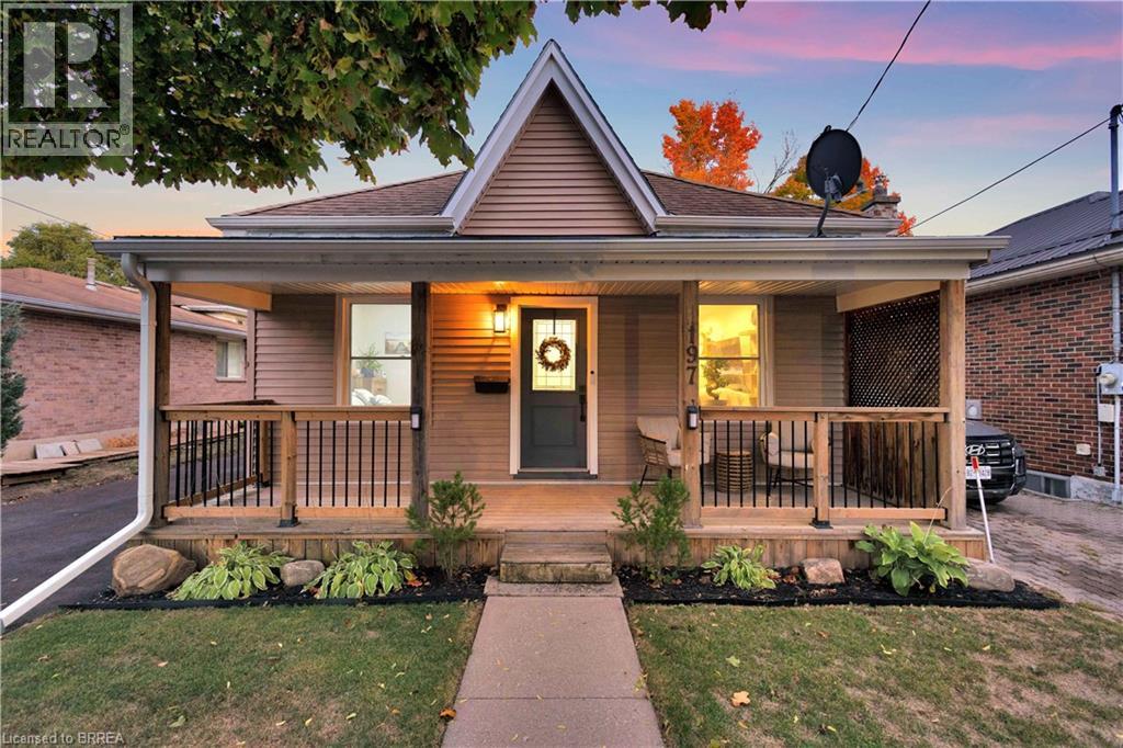 197 Grand Street, Brantford, Ontario  N3R 4C2 - Photo 2 - 40779926