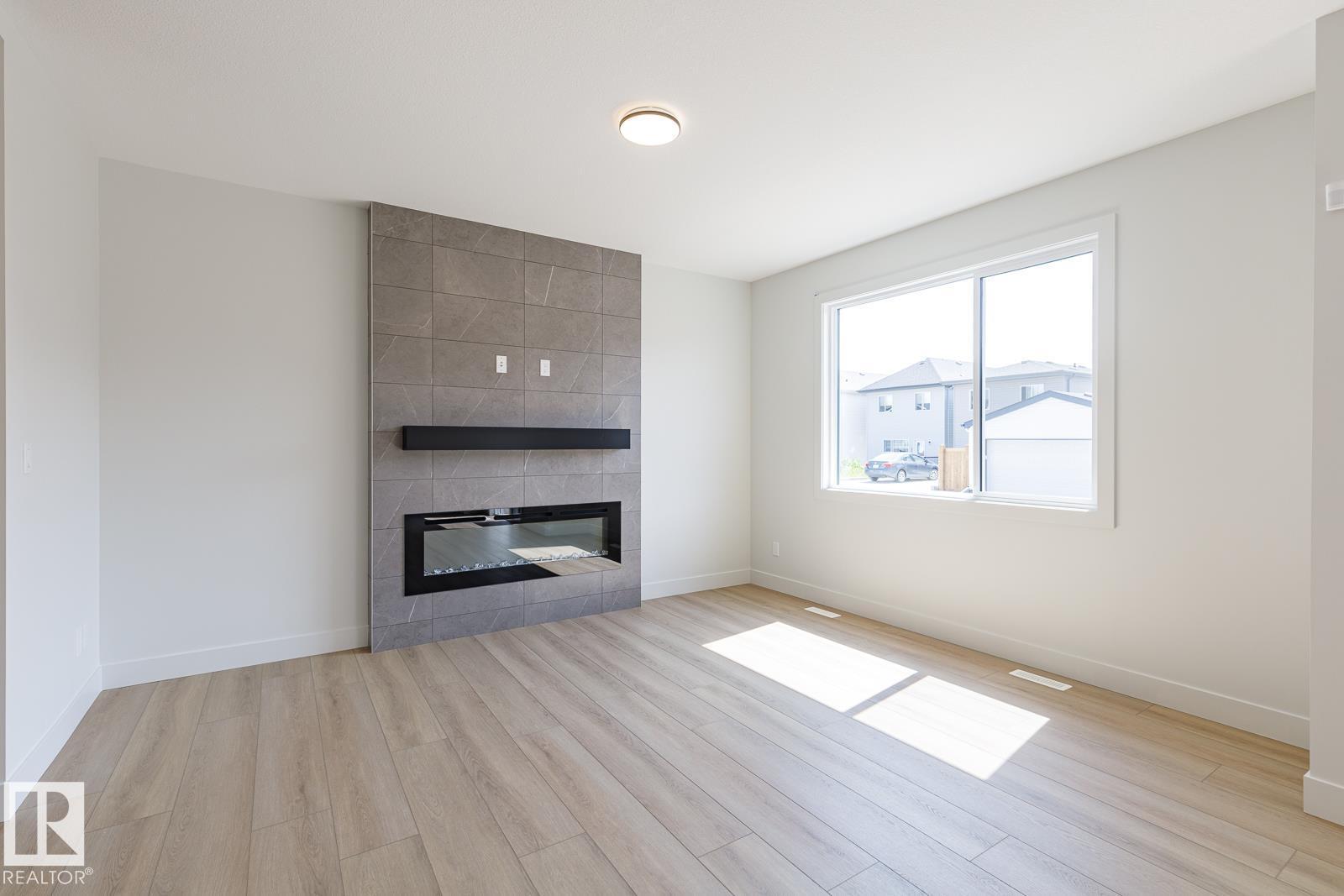 15679 18 Av Sw, Edmonton, Alberta  T6W 5E1 - Photo 15 - E4457000