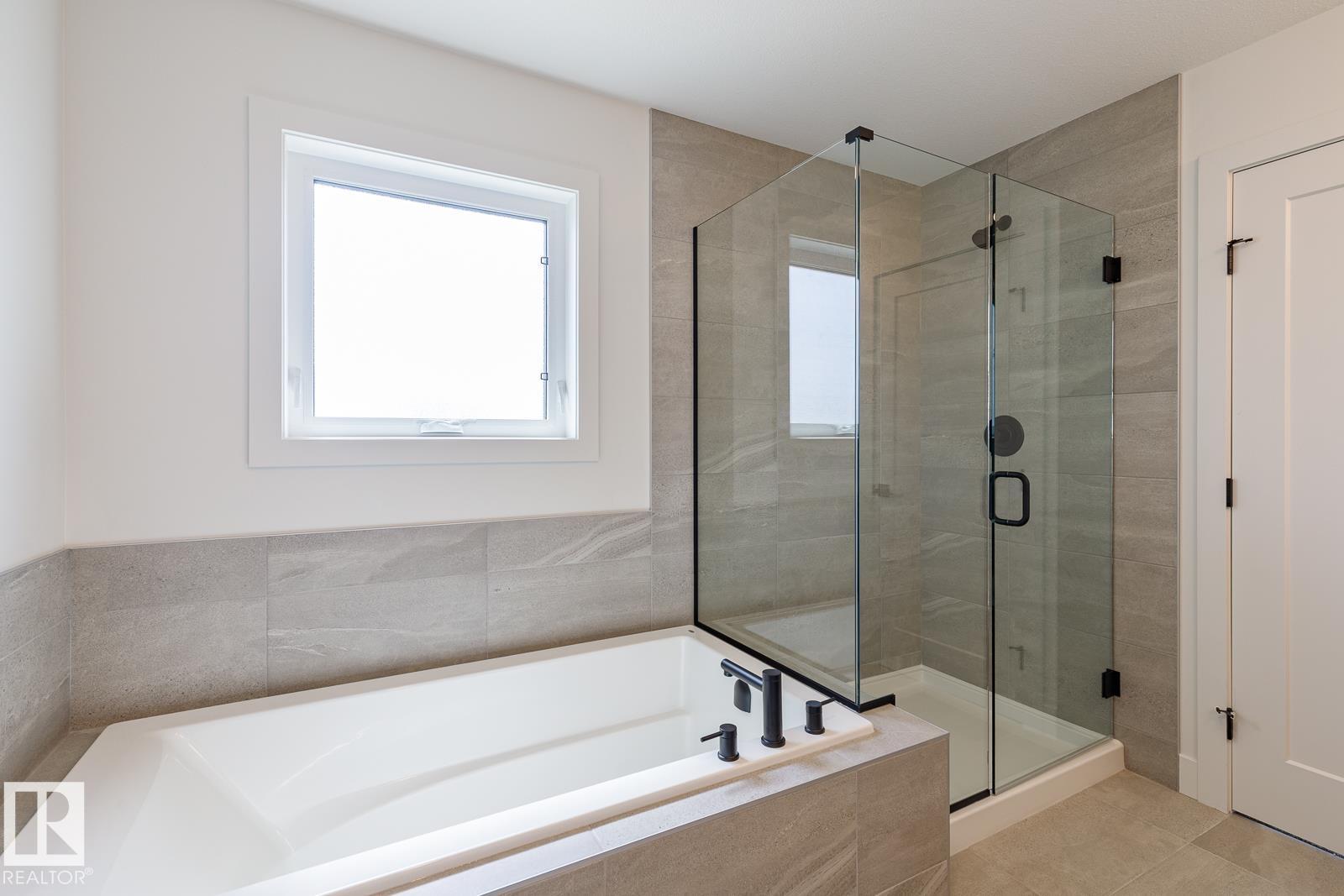 15679 18 Av Sw, Edmonton, Alberta  T6W 5E1 - Photo 29 - E4457000