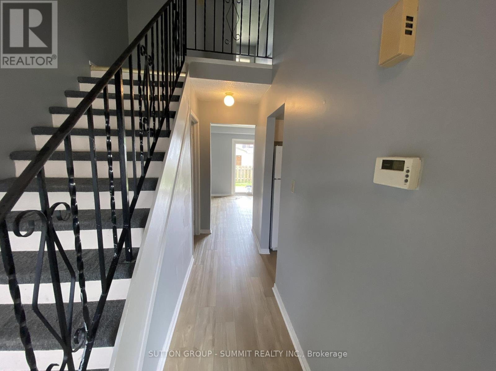 264 - 100 Brownleigh Avenue, Welland, Ontario  L3B 5V8 - Photo 6 - X12439515