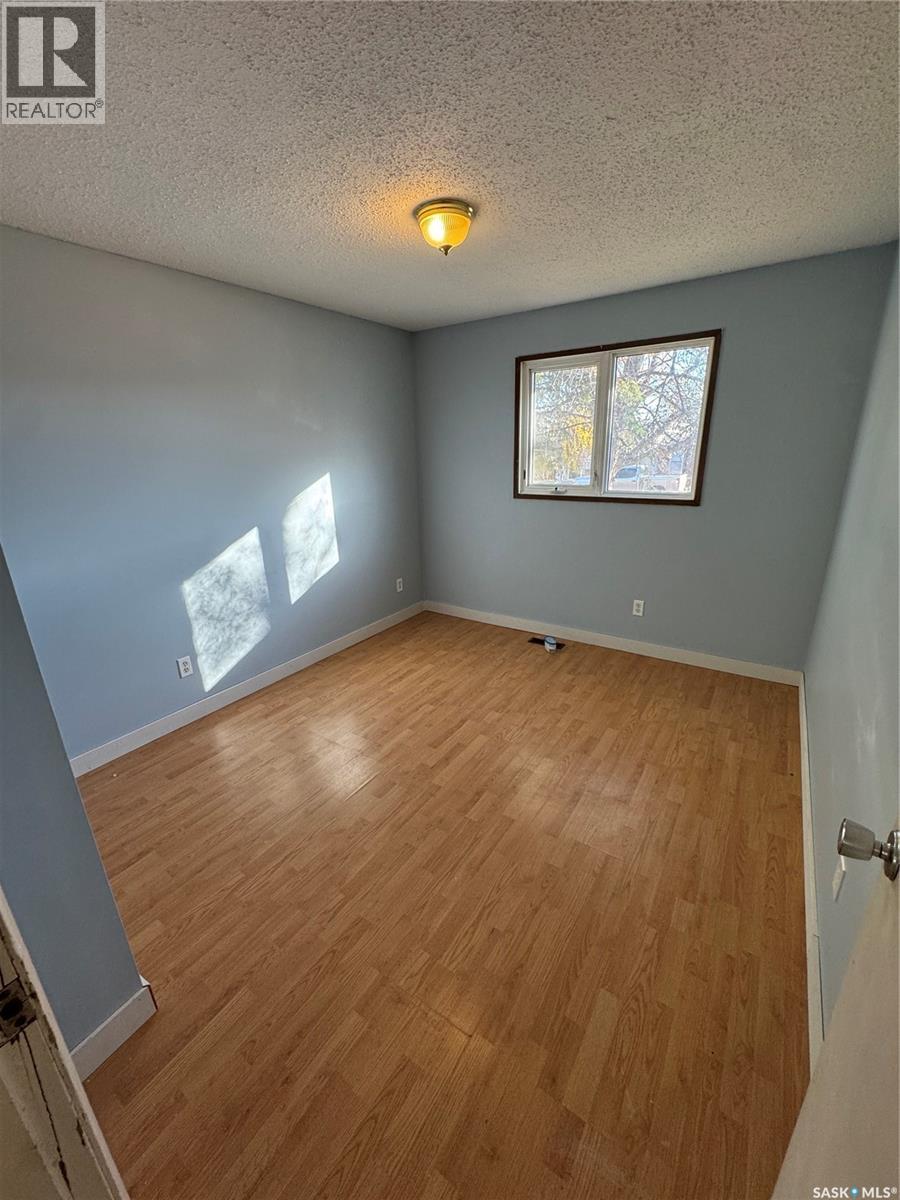 414 3rd Avenue N, Naicam, Saskatchewan  S0K 2Z0 - Photo 9 - SK008567