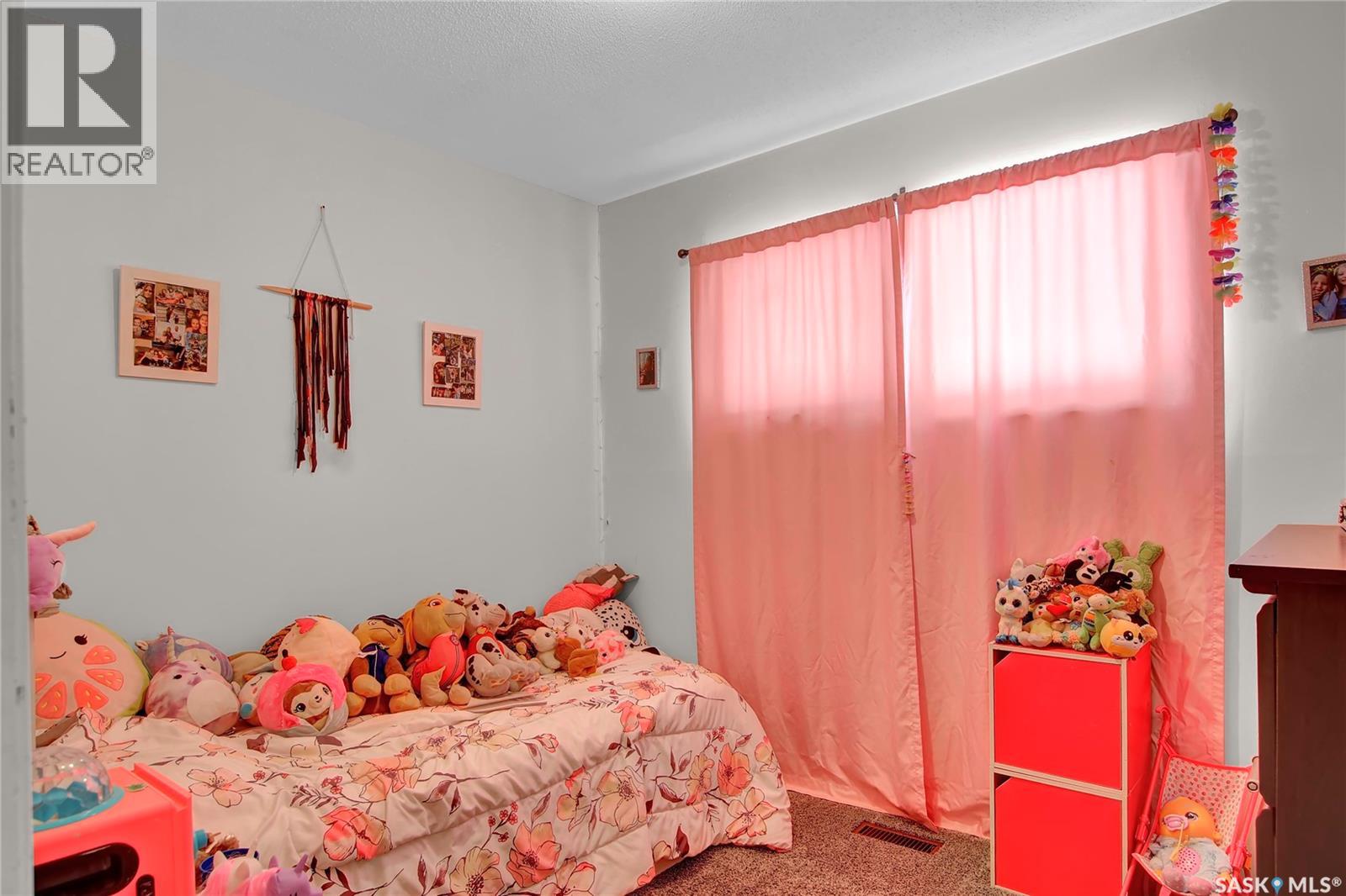 1526 Oxford Street, Regina, Saskatchewan  S4N 4M1 - Photo 8 - SK021194