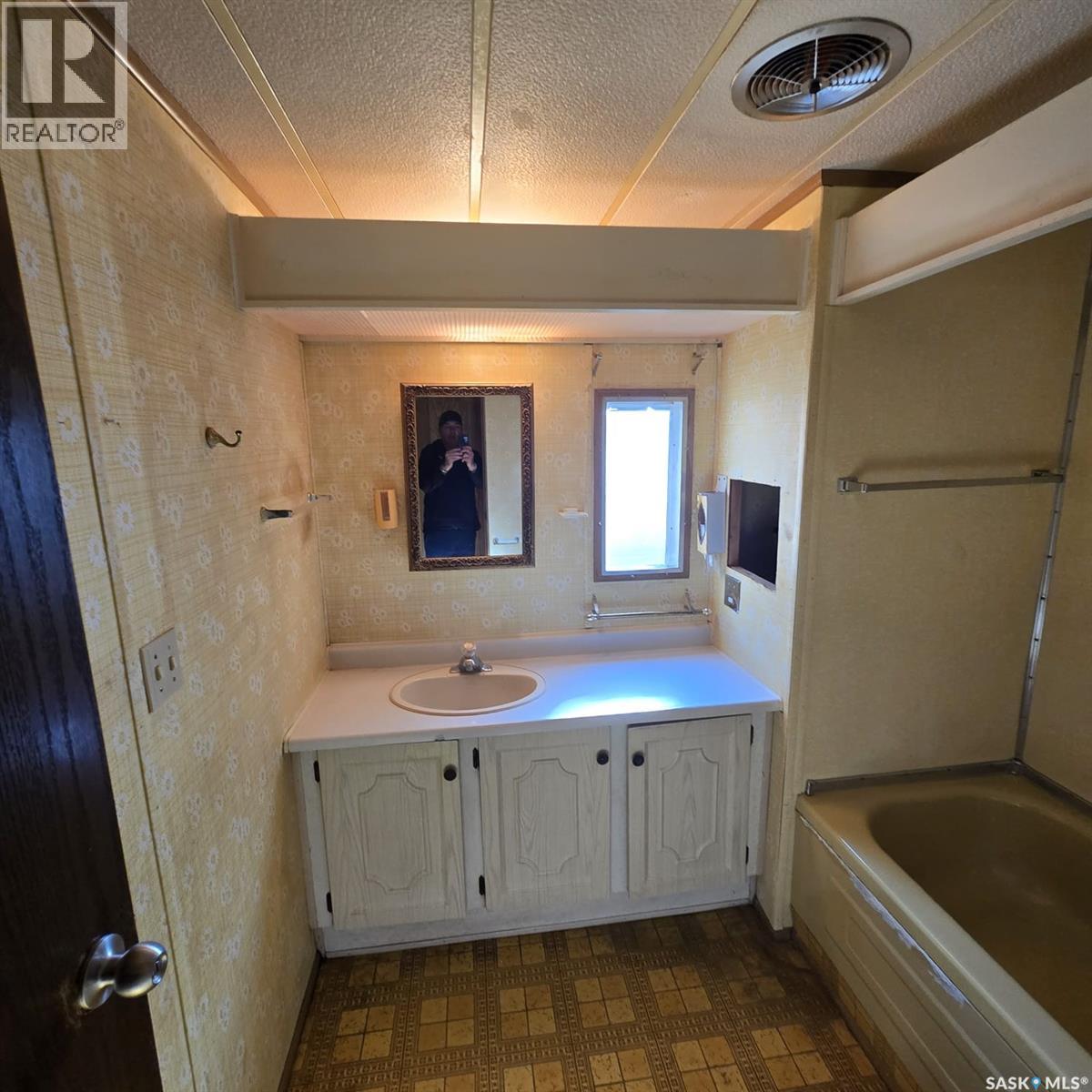 113 William Street, Radisson, Saskatchewan  S0K 3L0 - Photo 10 - SK021124