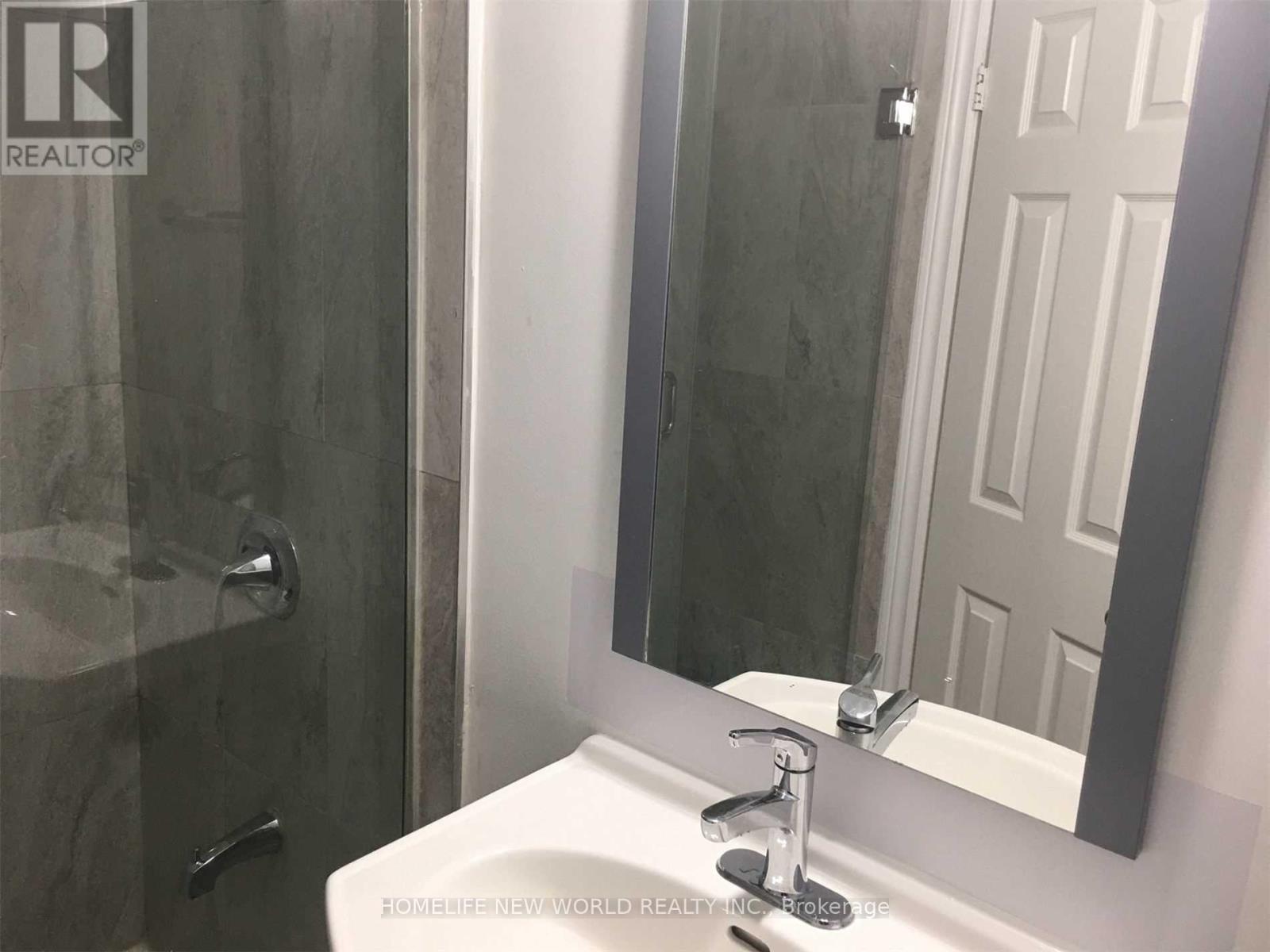 Upper - 162 Edmonton Drive, Toronto, Ontario  M2J 3X1 - Photo 17 - C12470245