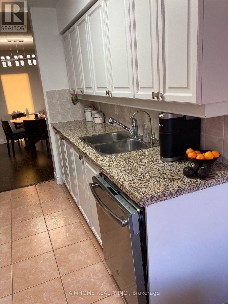 1507 - 8 Mckee Avenue, Toronto, Ontario  M2N 7E5 - Photo 6 - C12470247