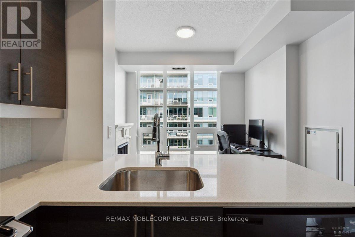 2317 - 65 East Liberty Street, Toronto, Ontario  M6K 3A2 - Photo 10 - C12470257