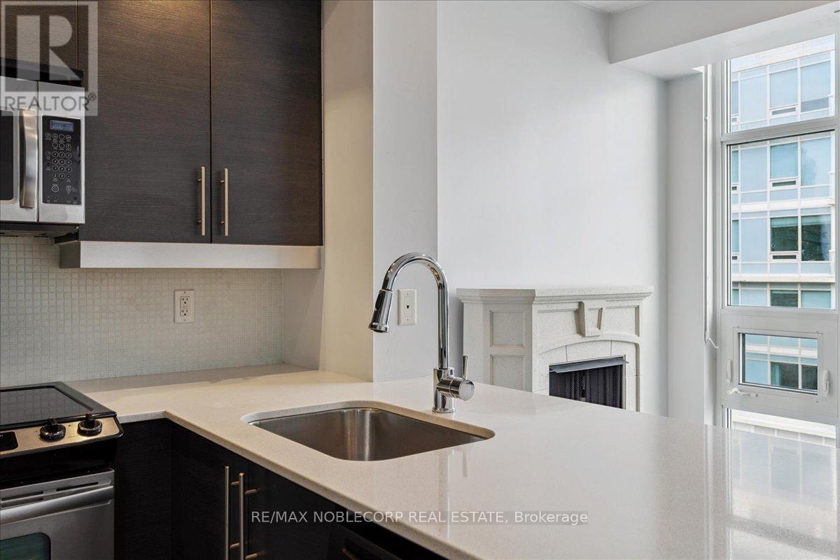 2317 - 65 East Liberty Street, Toronto, Ontario  M6K 3A2 - Photo 9 - C12470257