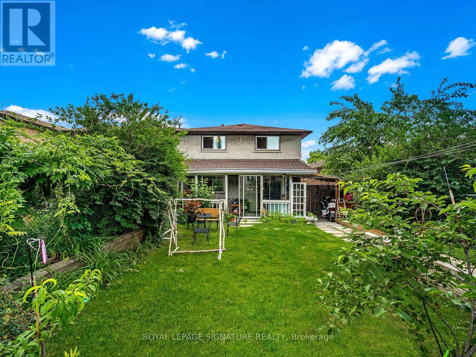 77 Heaslip Terrace, Toronto, Ontario  M1T 1W8 - Photo 14 - E12470246
