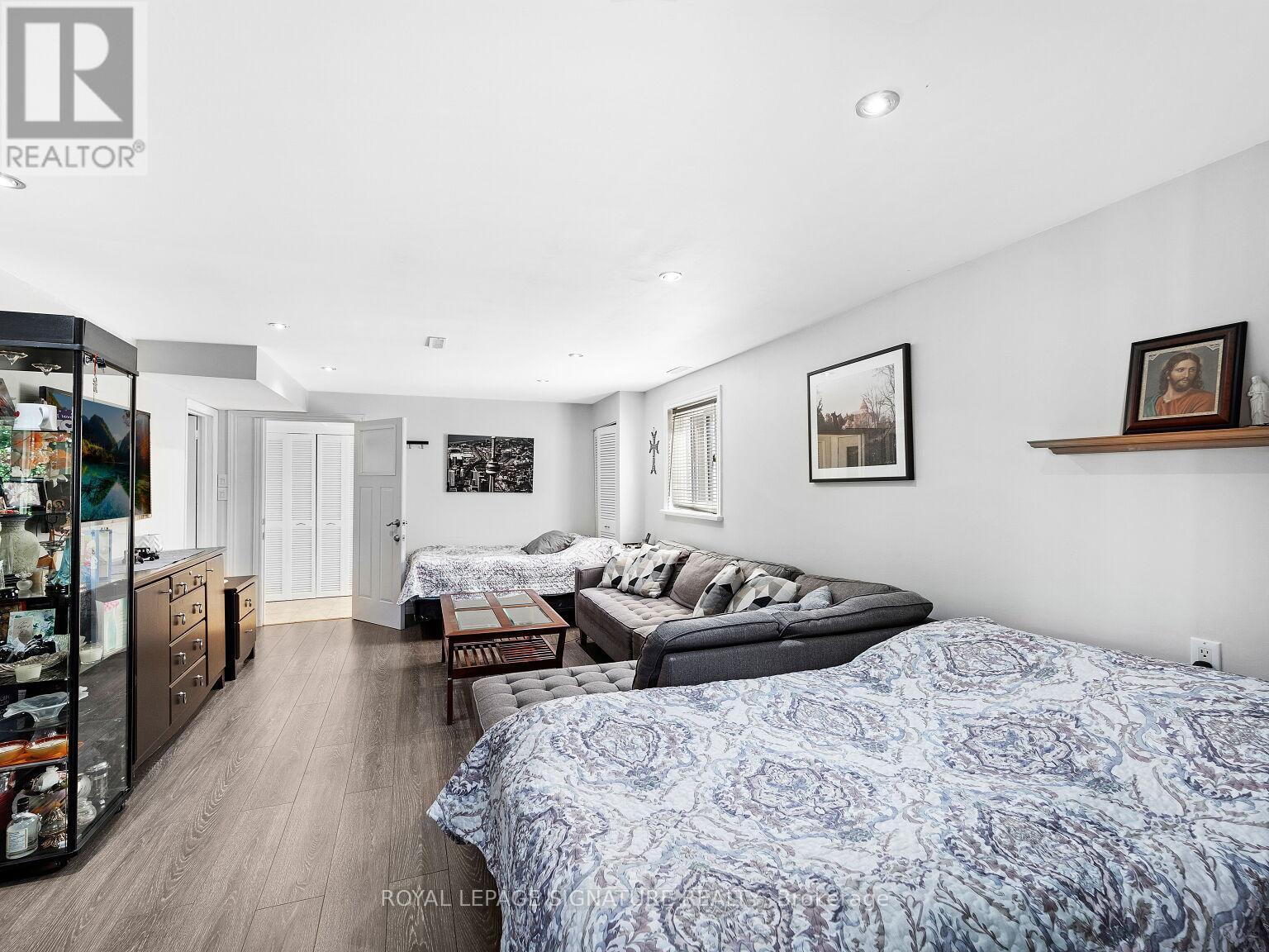 77 Heaslip Terrace, Toronto, Ontario  M1T 1W8 - Photo 5 - E12470246
