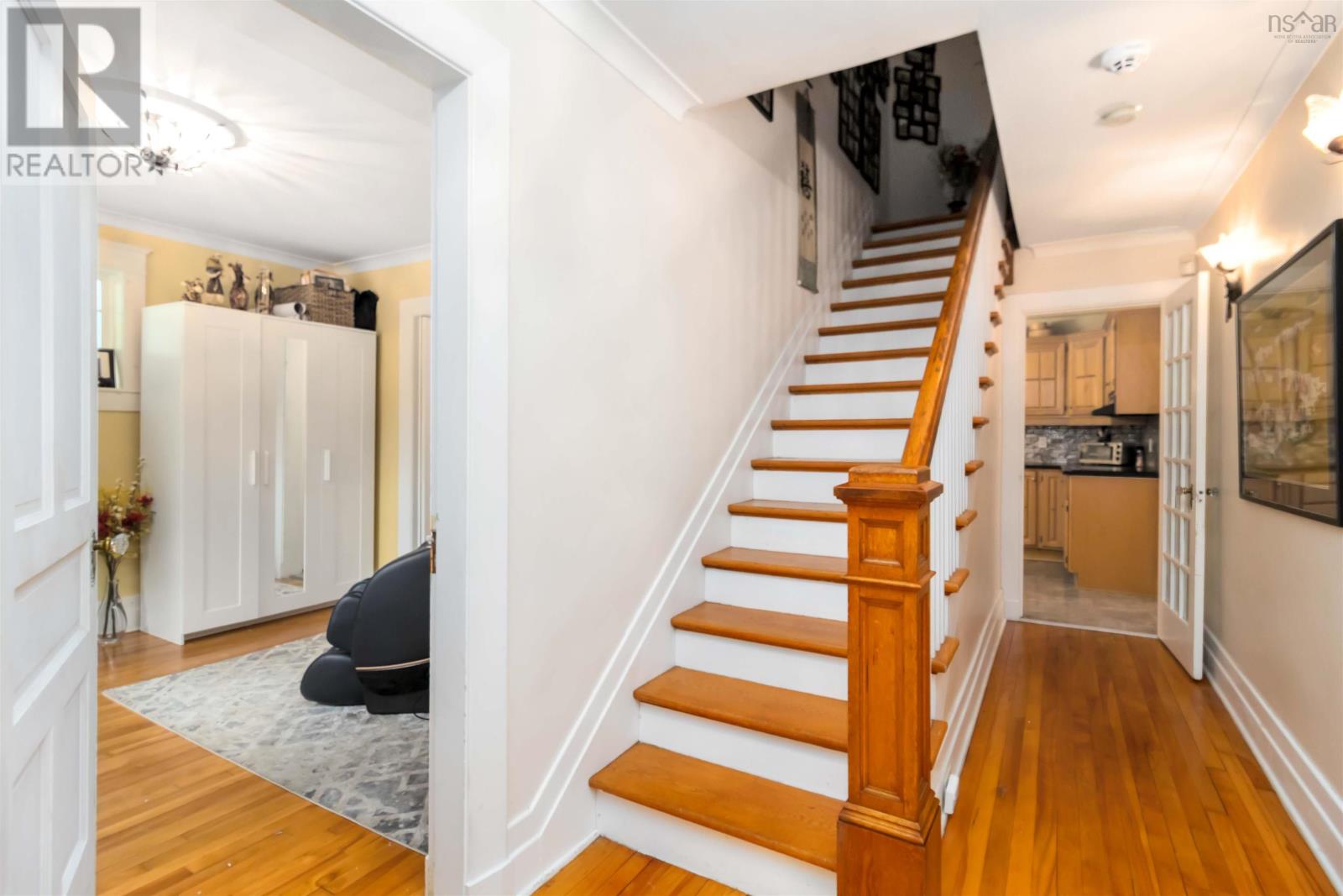 949 Mclean Street, Halifax, Nova Scotia  B3H 2V2 - Photo 2 - 202522839