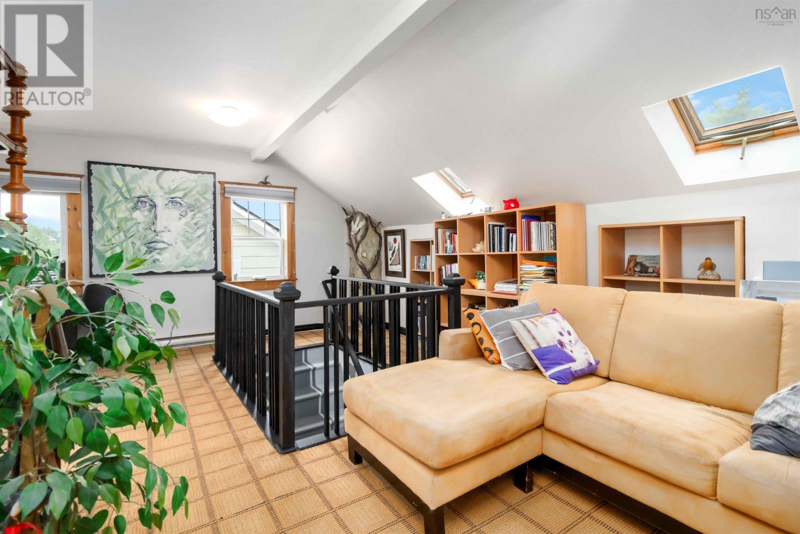 949 Mclean Street, Halifax, Nova Scotia  B3H 2V2 - Photo 14 - 202522839