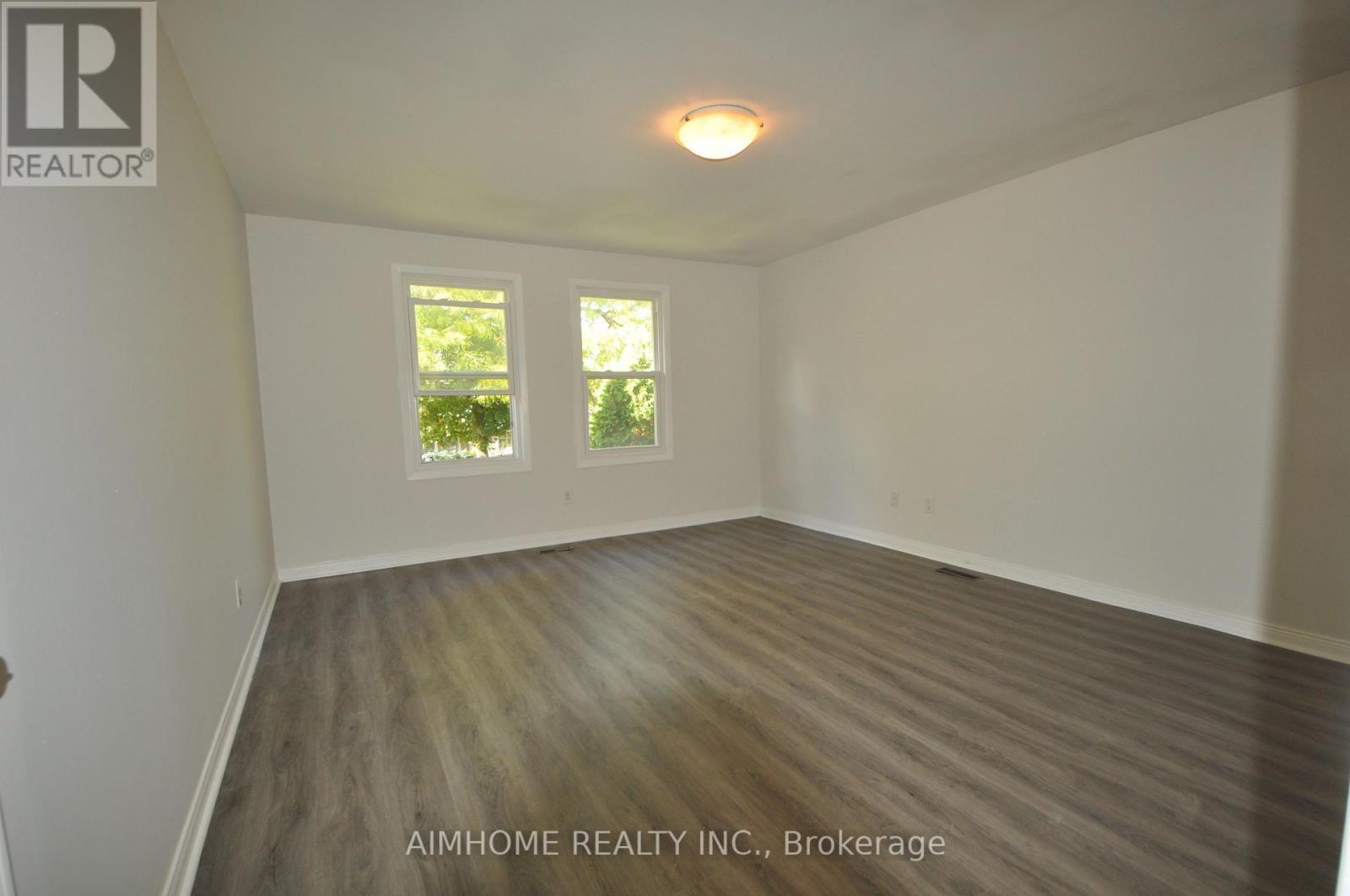 36 Flowervale Road, Markham, Ontario  L3T 4J4 - Photo 13 - N12470237