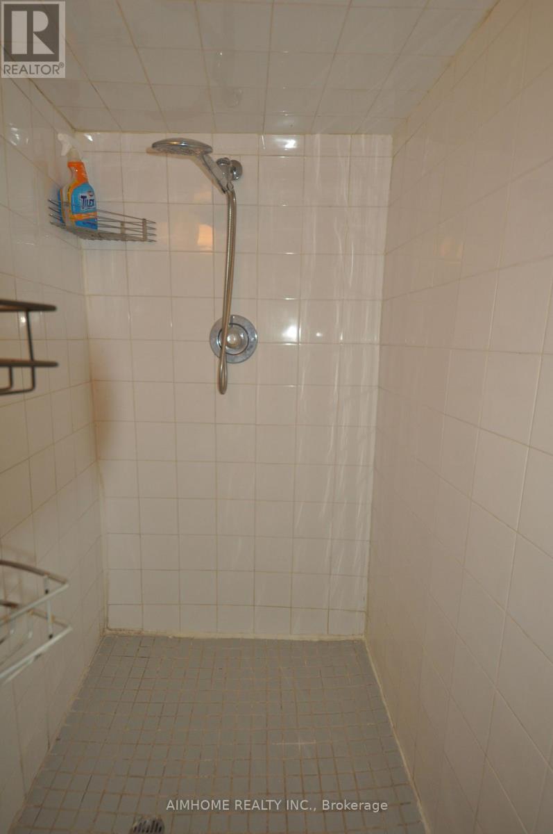 36 Flowervale Road, Markham, Ontario  L3T 4J4 - Photo 22 - N12470237