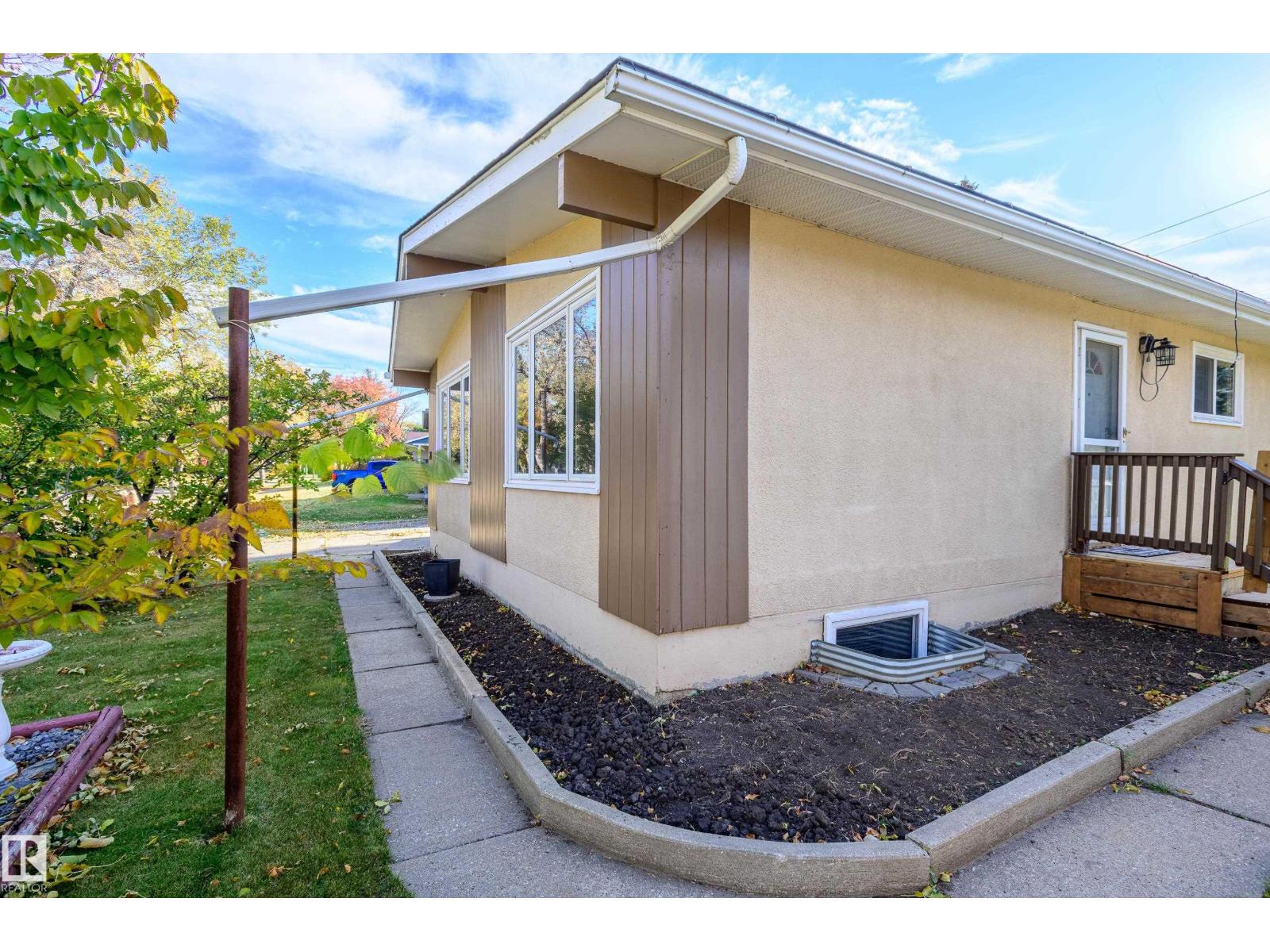 20 Grandville Av, St. Albert, Alberta  T8N 0T4 - Photo 2 - E4462692