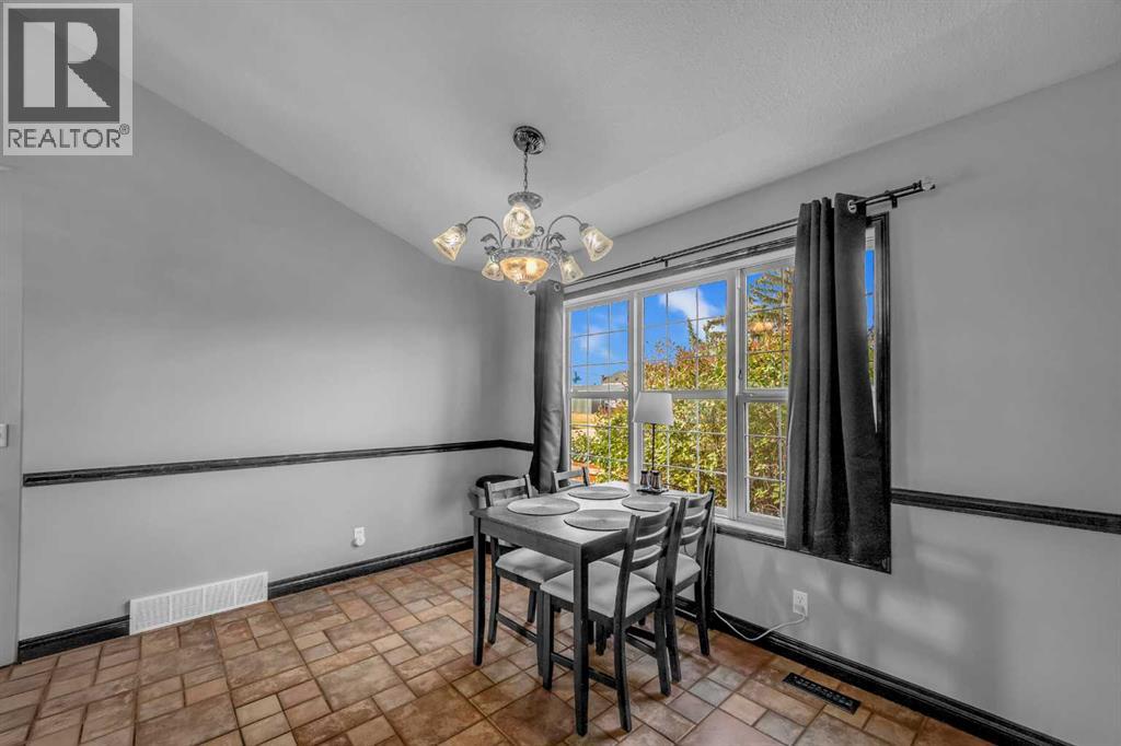 303 1 Street, Irricana, Alberta  T0M 1B0 - Photo 10 - A2265272