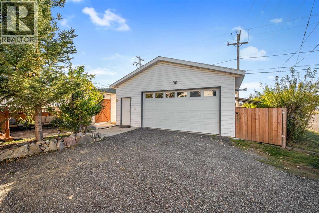 303 1 Street, Irricana, Alberta  T0M 1B0 - Photo 43 - A2265272