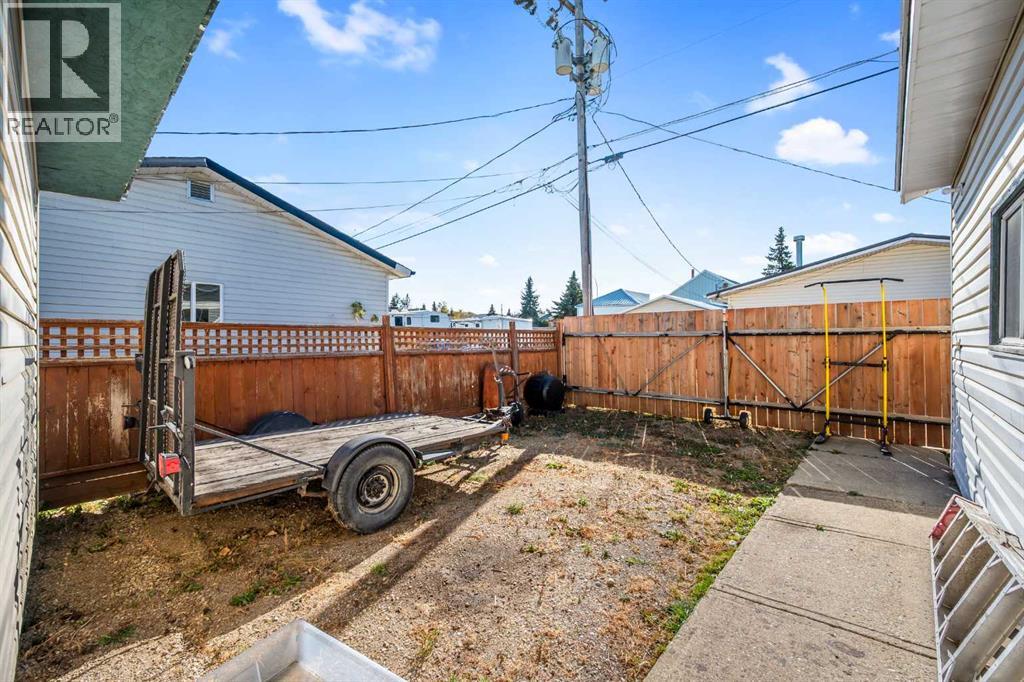 303 1 Street, Irricana, Alberta  T0M 1B0 - Photo 41 - A2265272