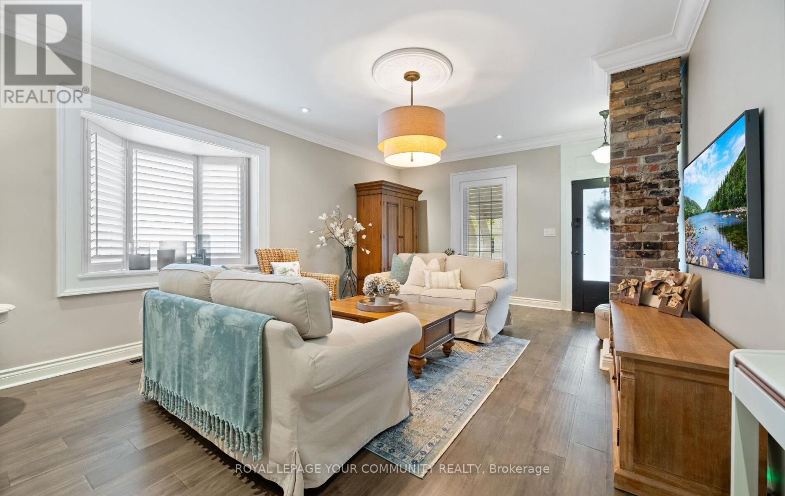 43 Wells Street, Aurora, Ontario  L4G 1S8 - Photo 7 - N12470252