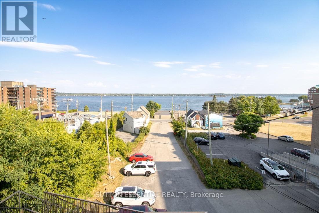 27 King Street E, Brockville, Ontario  K6V 1A7 - Photo 49 - X12347623