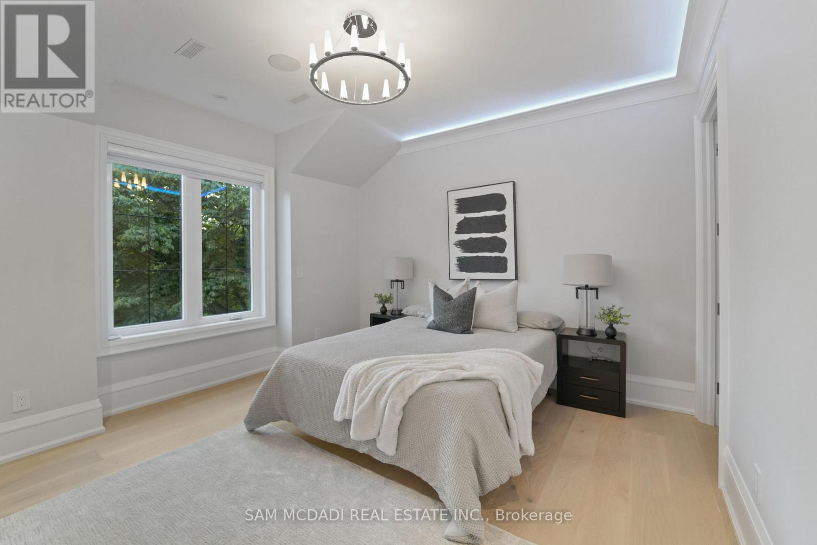 371 Willis Drive, Oakville, Ontario  L6L 4T9 - Photo 32 - W12470244