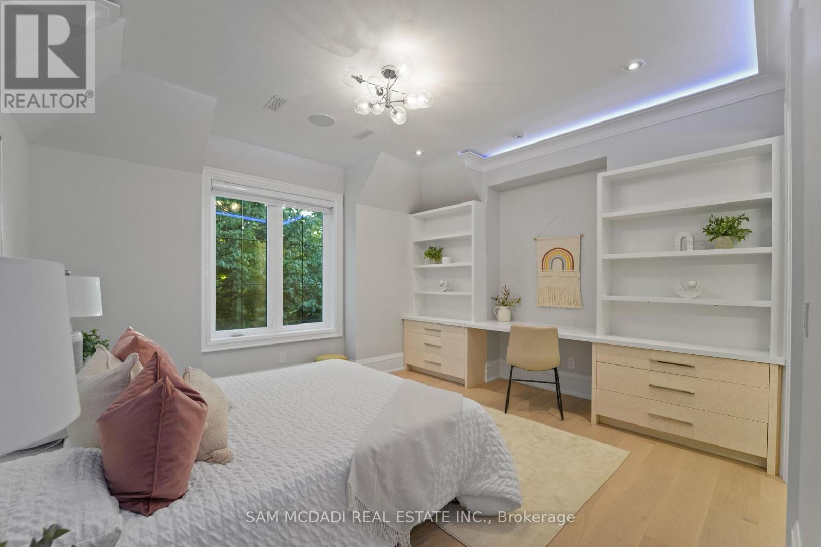 371 Willis Drive, Oakville, Ontario  L6L 4T9 - Photo 34 - W12470244