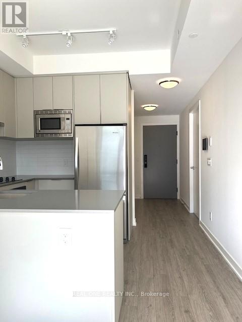 1610 - 3079 Trafalgar Road, Oakville, Ontario  L6H 8C5 - Photo 14 - W12470262