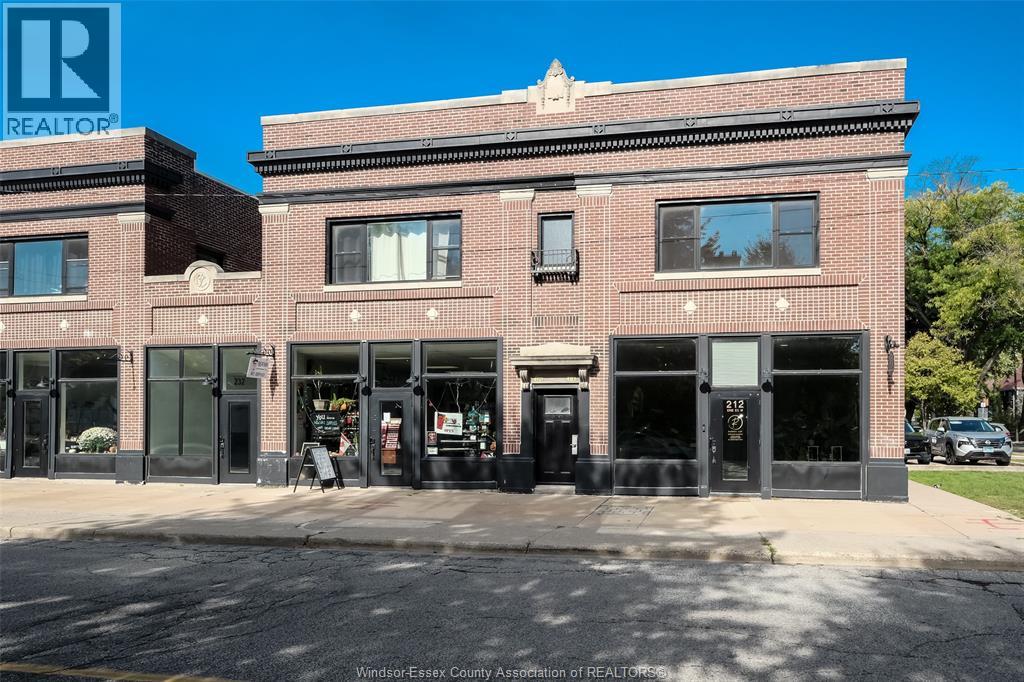 MLS# 25026493: 218 Erie STREET West, Windsor, Canada