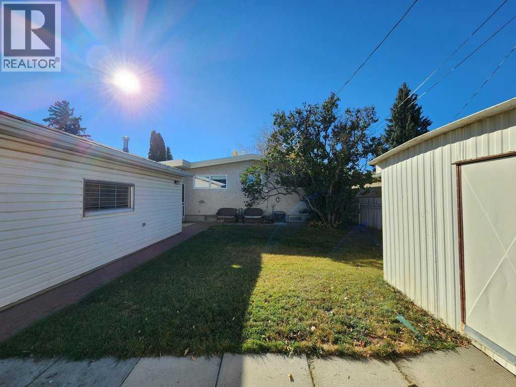 2413 9 Avenue N, Lethbridge, Alberta  T1H 1J4 - Photo 37 - A2265304