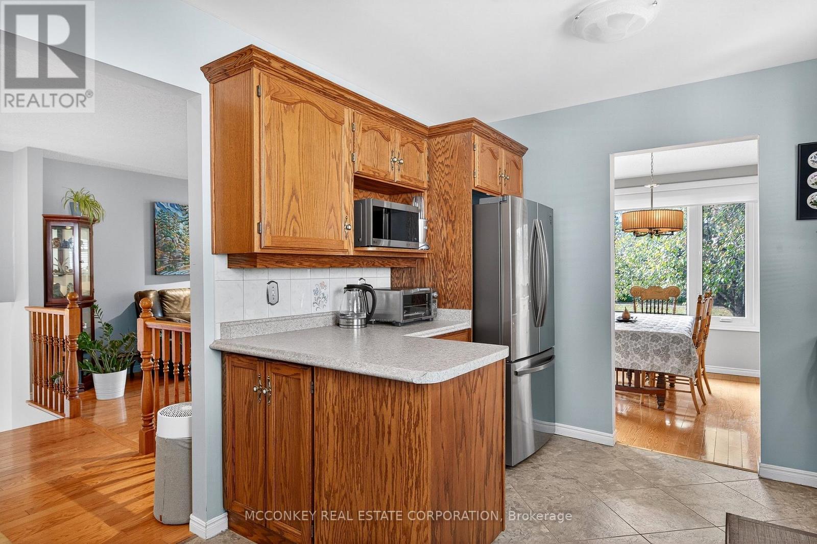 1216 Hilliard Street, Peterborough, Ontario  K9H 7H9 - Photo 13 - X12465586