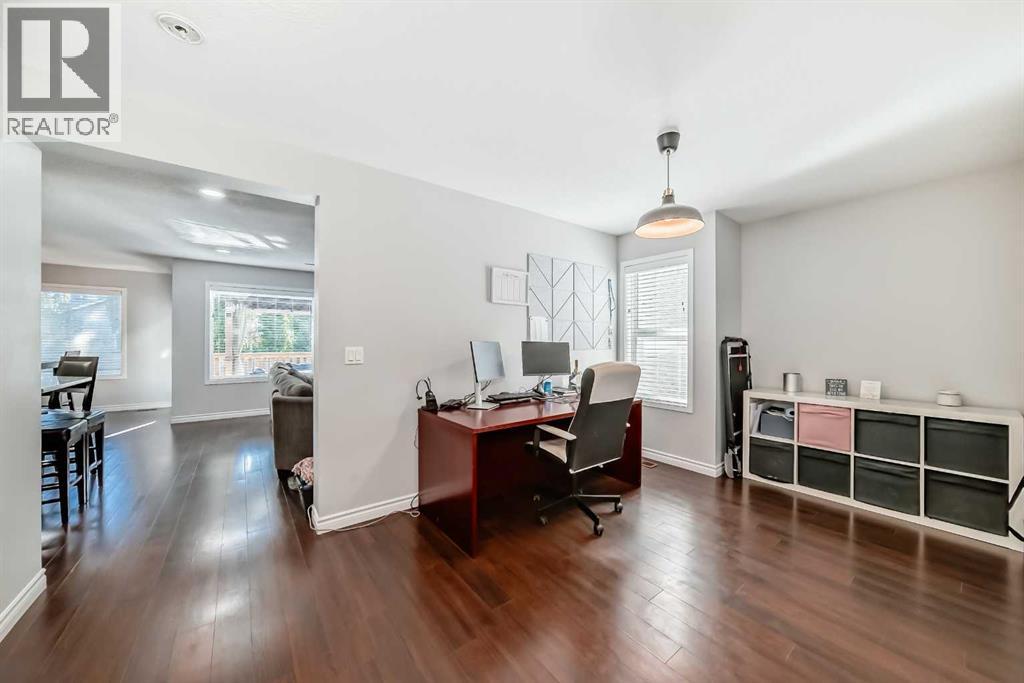 574 Chaparral Drive Se, Calgary, Alberta  T2X 3W8 - Photo 5 - A2259732