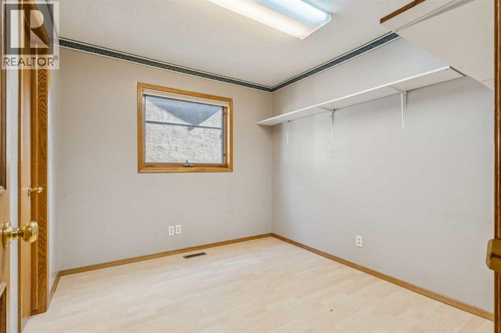 156 Edgevalley Circle Nw, Calgary, Alberta  T3A 4Y8 - Photo 18 - A2259770