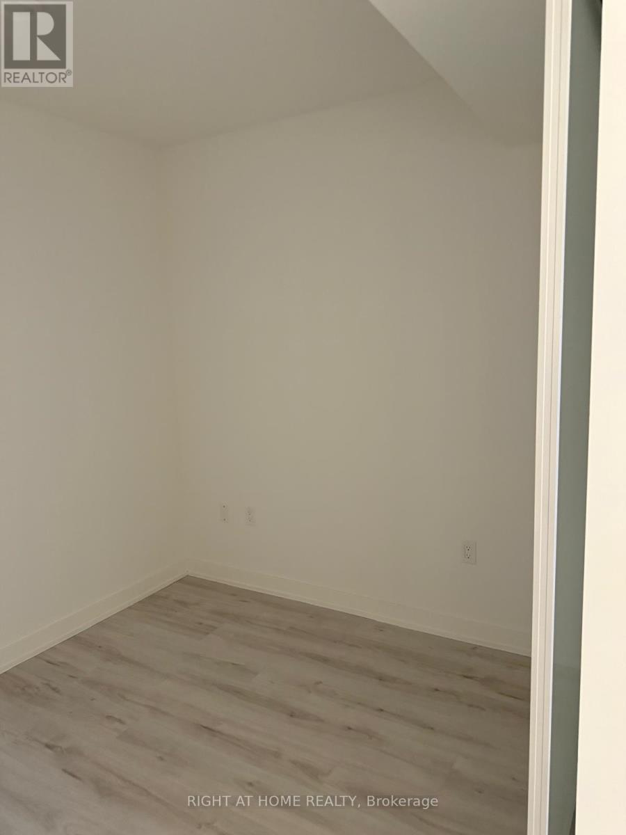 513s - 110 Broadway Avenue, Toronto, Ontario  M4P 1V7 - Photo 7 - C12470270