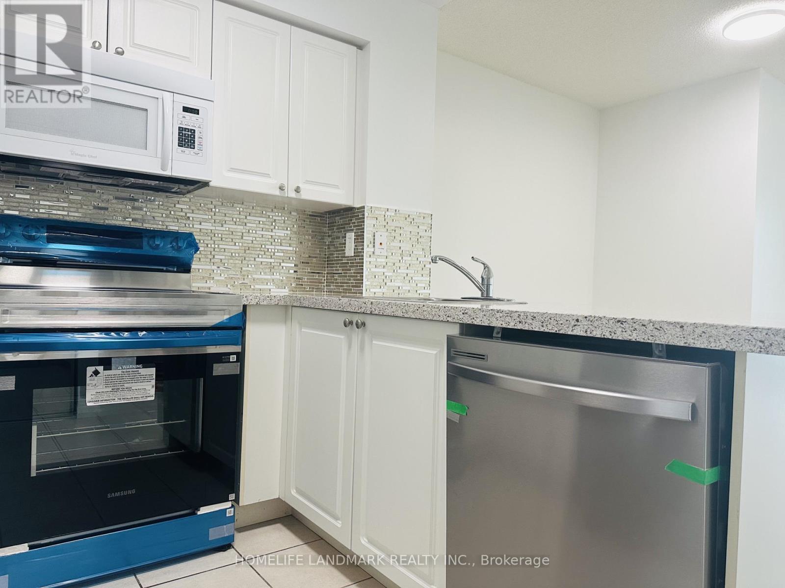 2306 - 28 Harrison Garden Boulevard, Toronto, Ontario  M2N 7B5 - Photo 31 - C12470272