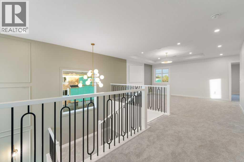 351 Waterford Grove, Chestermere, Alberta  T1X 2T9 - Photo 21 - A2247469