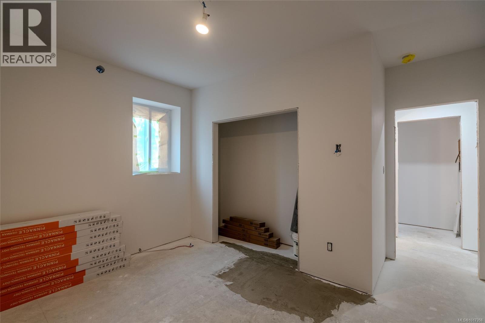 5564 Rutherford Rd, Nanaimo, British Columbia  V9T 5M8 - Photo 30 - 1017358