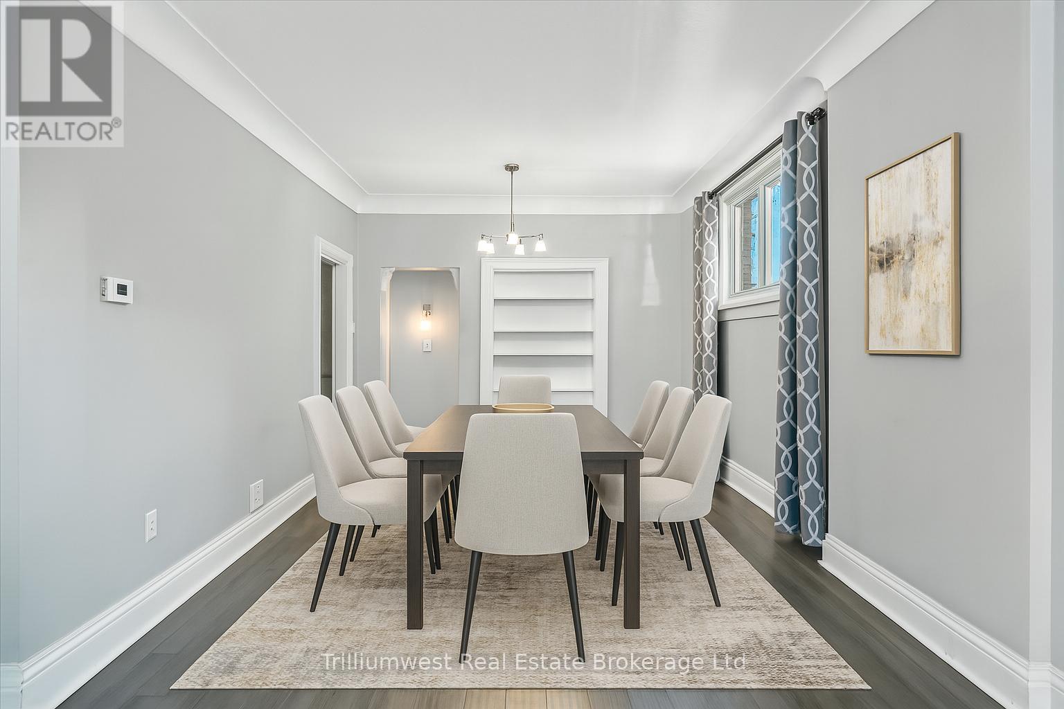 4 Madison Avenue, Hamilton, Ontario  L8L 5Y3 - Photo 2 - X12470295