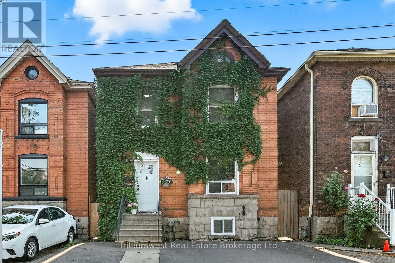 4 Madison Avenue, Hamilton, Ontario  L8L 5Y3 - Photo 1 - X12470317