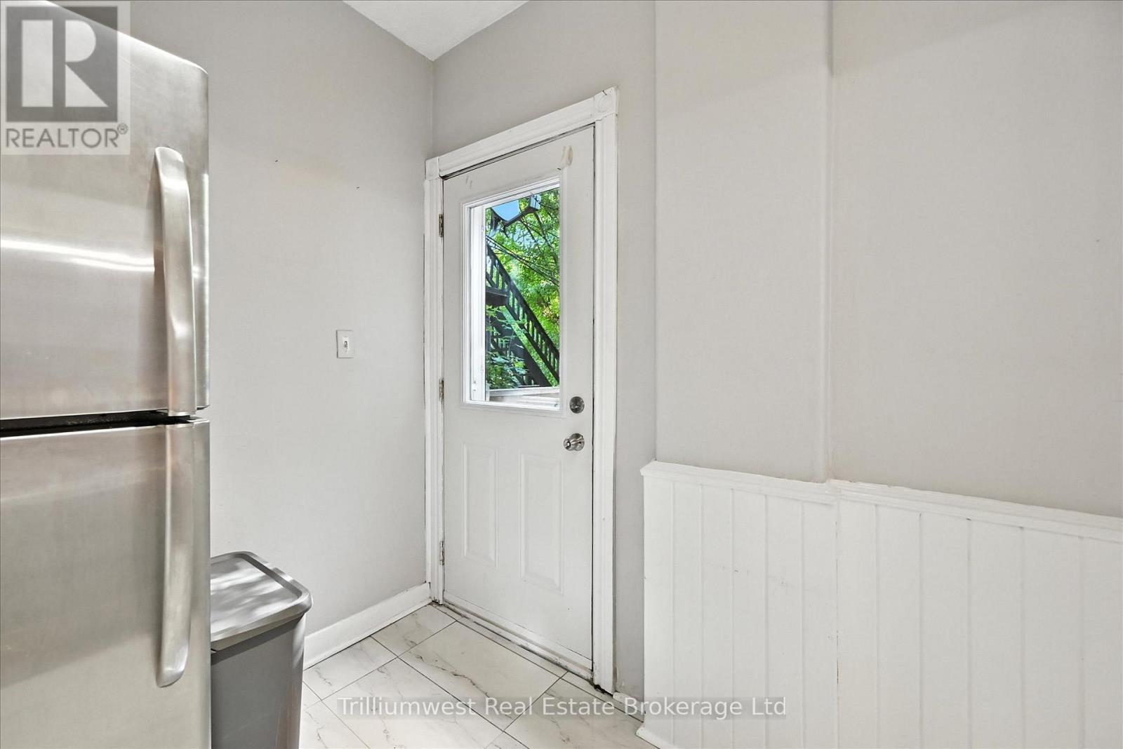 4 Madison Avenue, Hamilton, Ontario  L8L 5Y3 - Photo 18 - X12470317