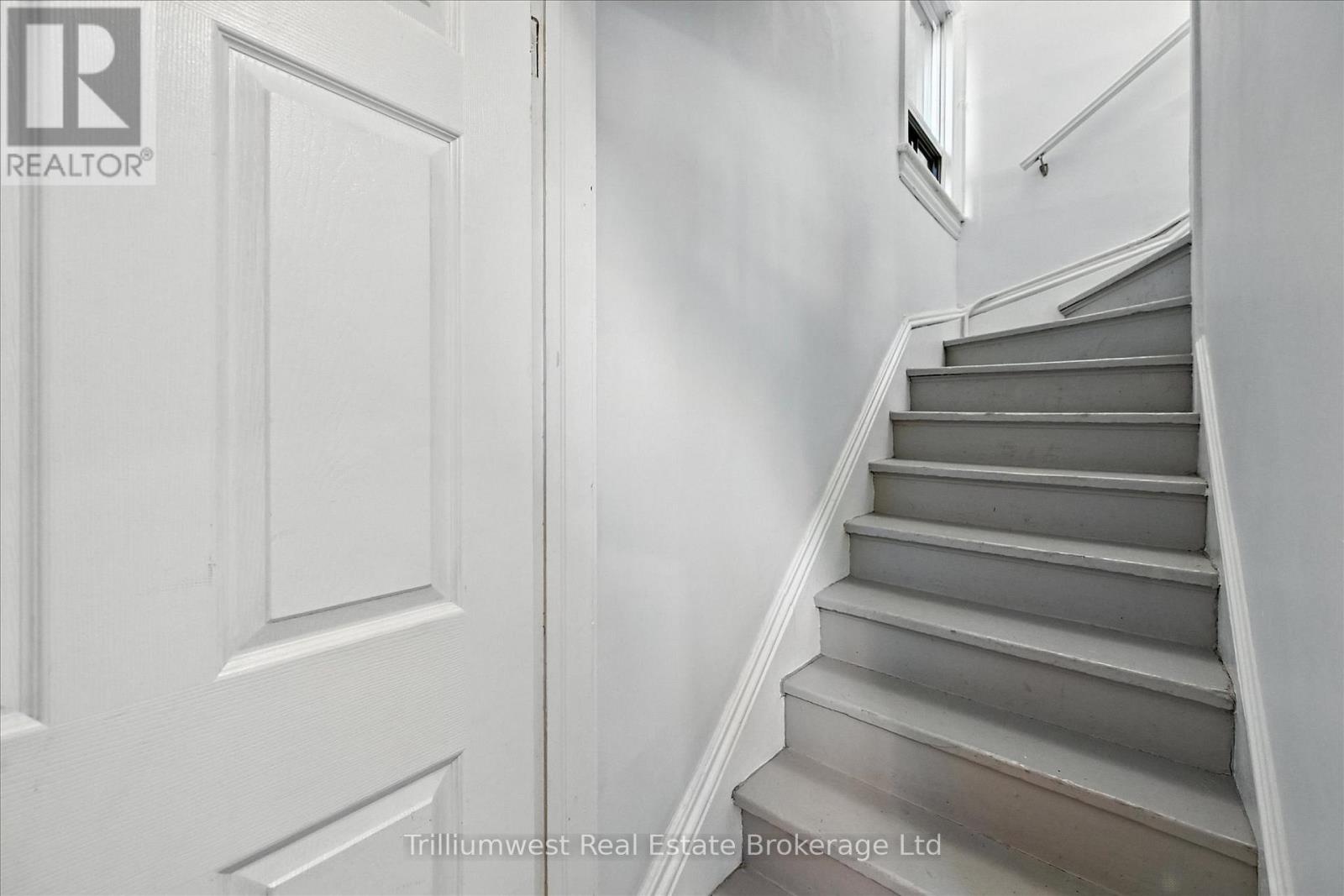 4 Madison Avenue, Hamilton, Ontario  L8L 5Y3 - Photo 24 - X12470317