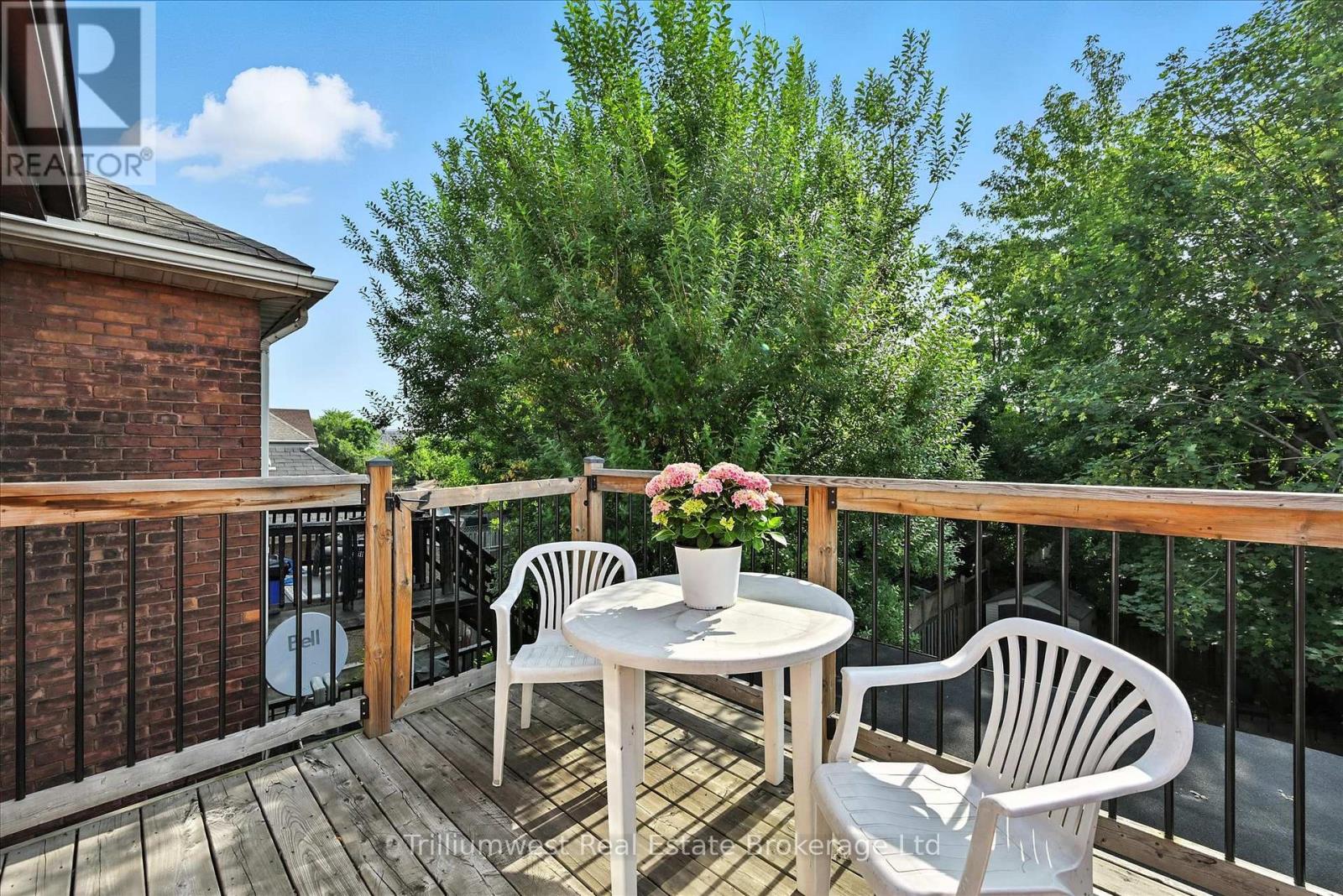 4 Madison Avenue, Hamilton, Ontario  L8L 5Y3 - Photo 38 - X12470317