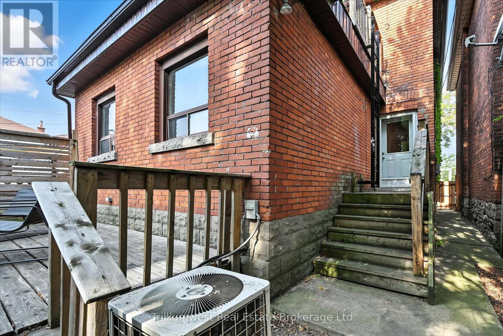 4 Madison Avenue, Hamilton, Ontario  L8L 5Y3 - Photo 41 - X12470317