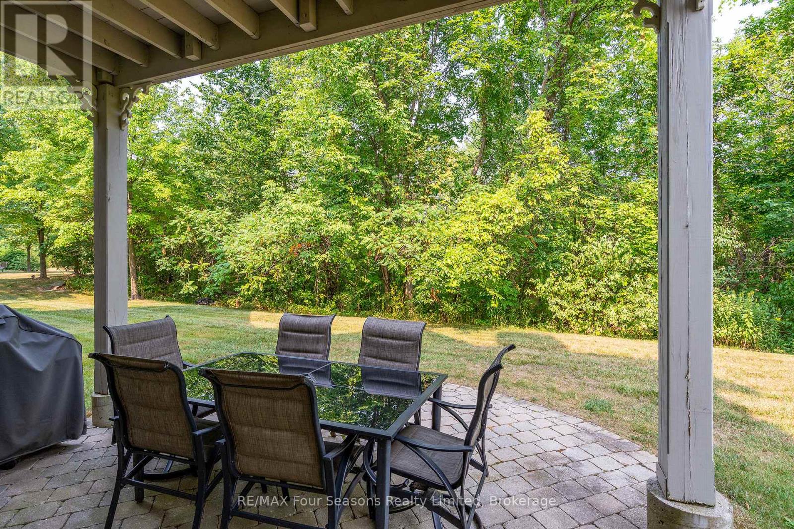 114 - 184 Snowbridge Way, Blue Mountains, Ontario  L9Y 0V1 - Photo 35 - X12470326
