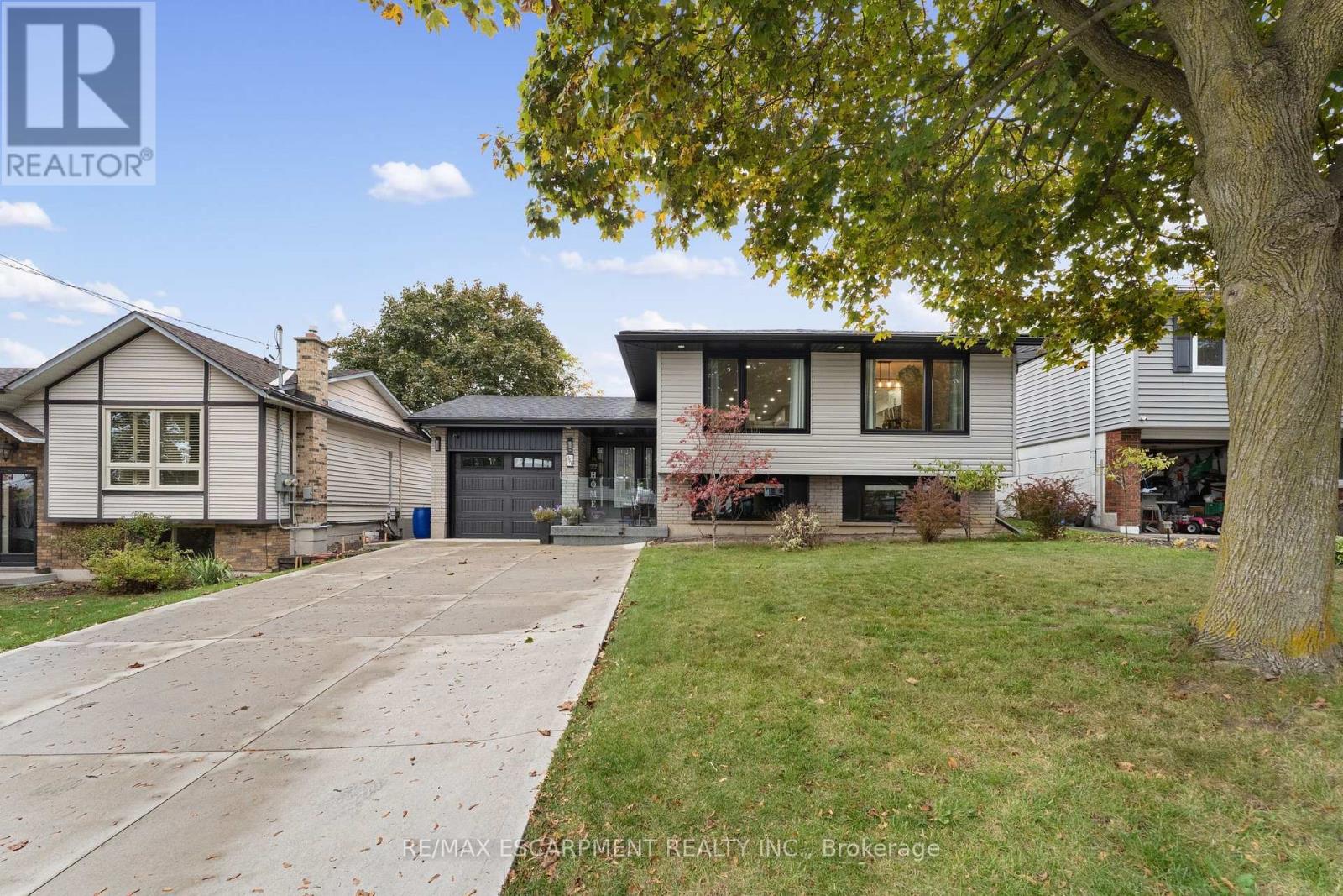 168 HANOVER PLACE, Hamilton, Ontario