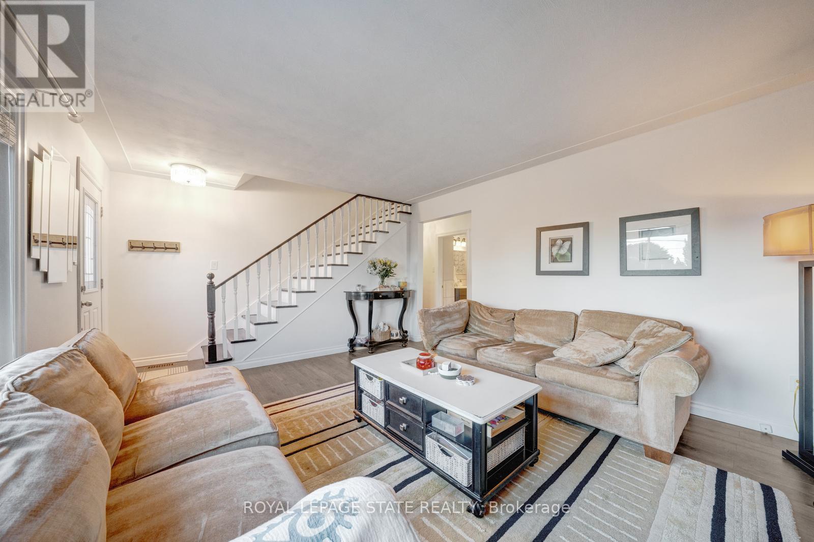 62 Brentwood Drive, Hamilton, Ontario  L8T 3V8 - Photo 19 - X12470269