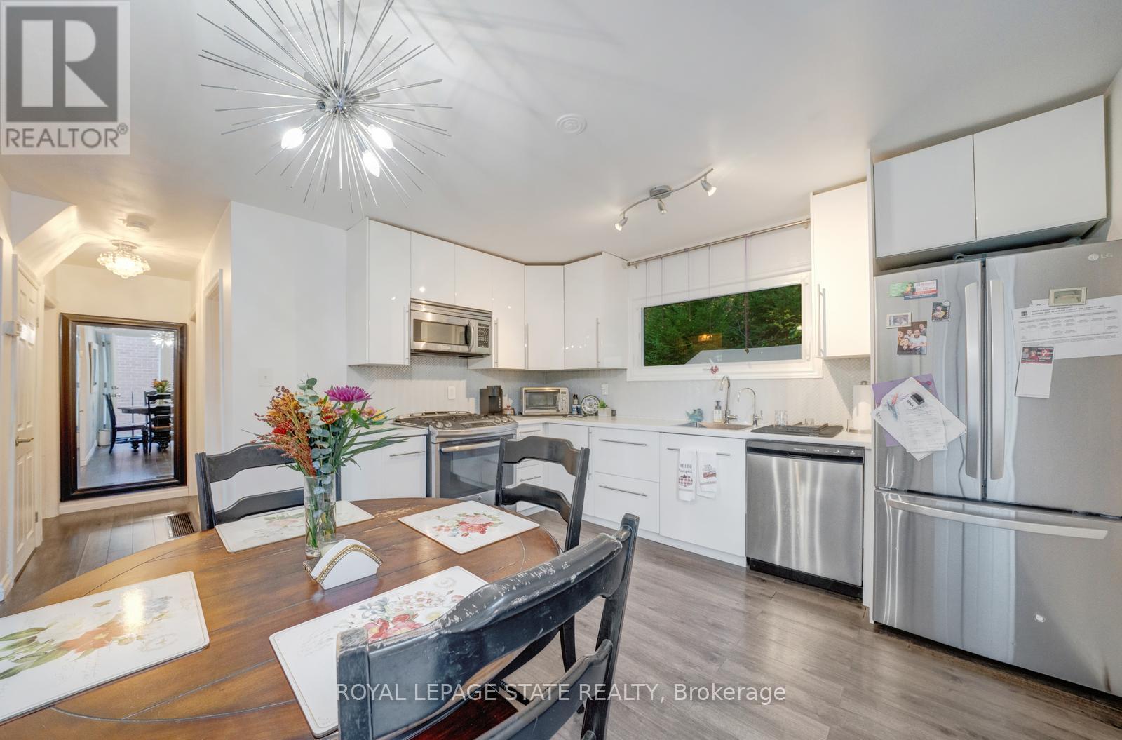 62 Brentwood Drive, Hamilton, Ontario  L8T 3V8 - Photo 26 - X12470269