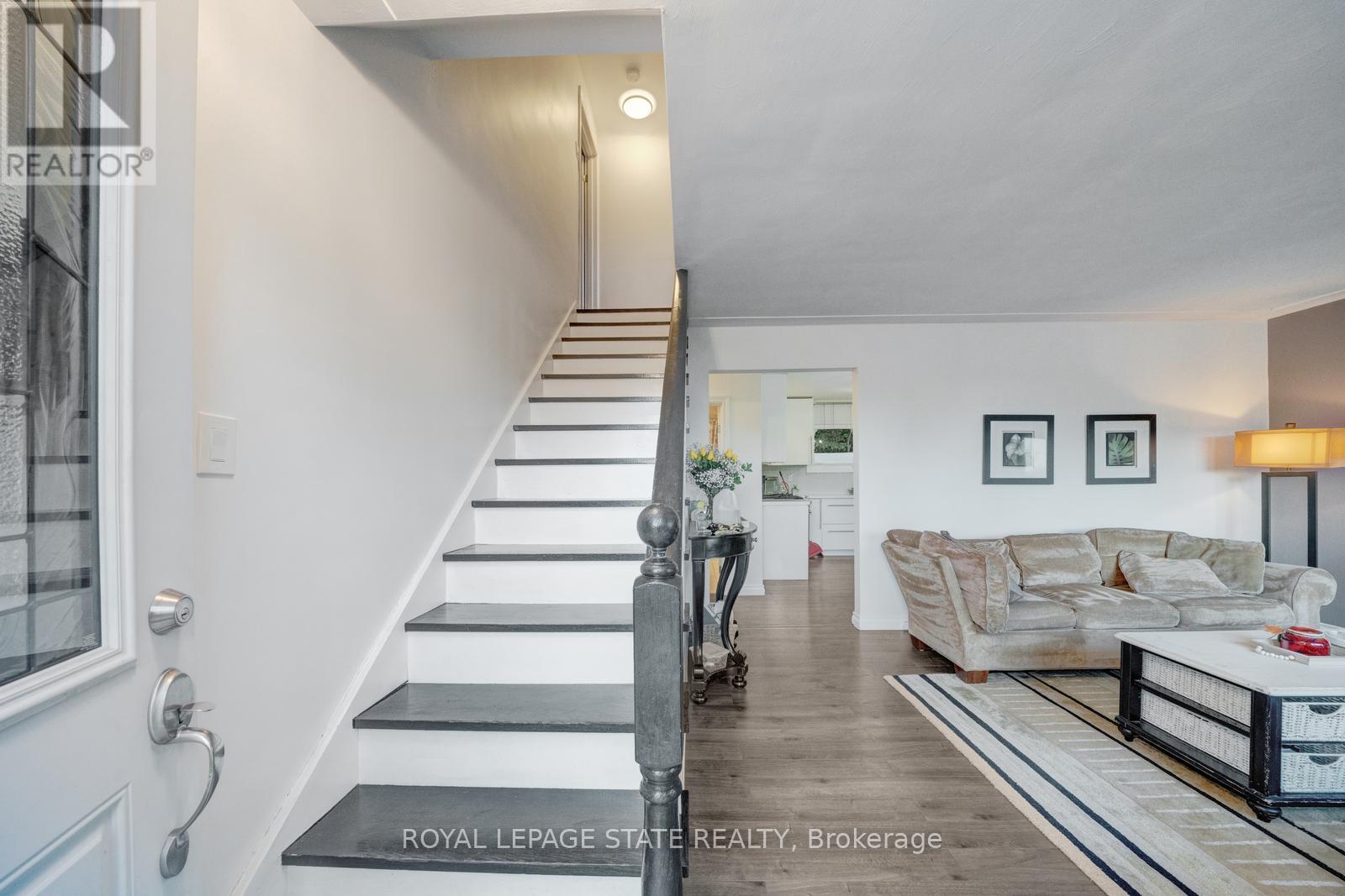 62 Brentwood Drive, Hamilton, Ontario  L8T 3V8 - Photo 32 - X12470269