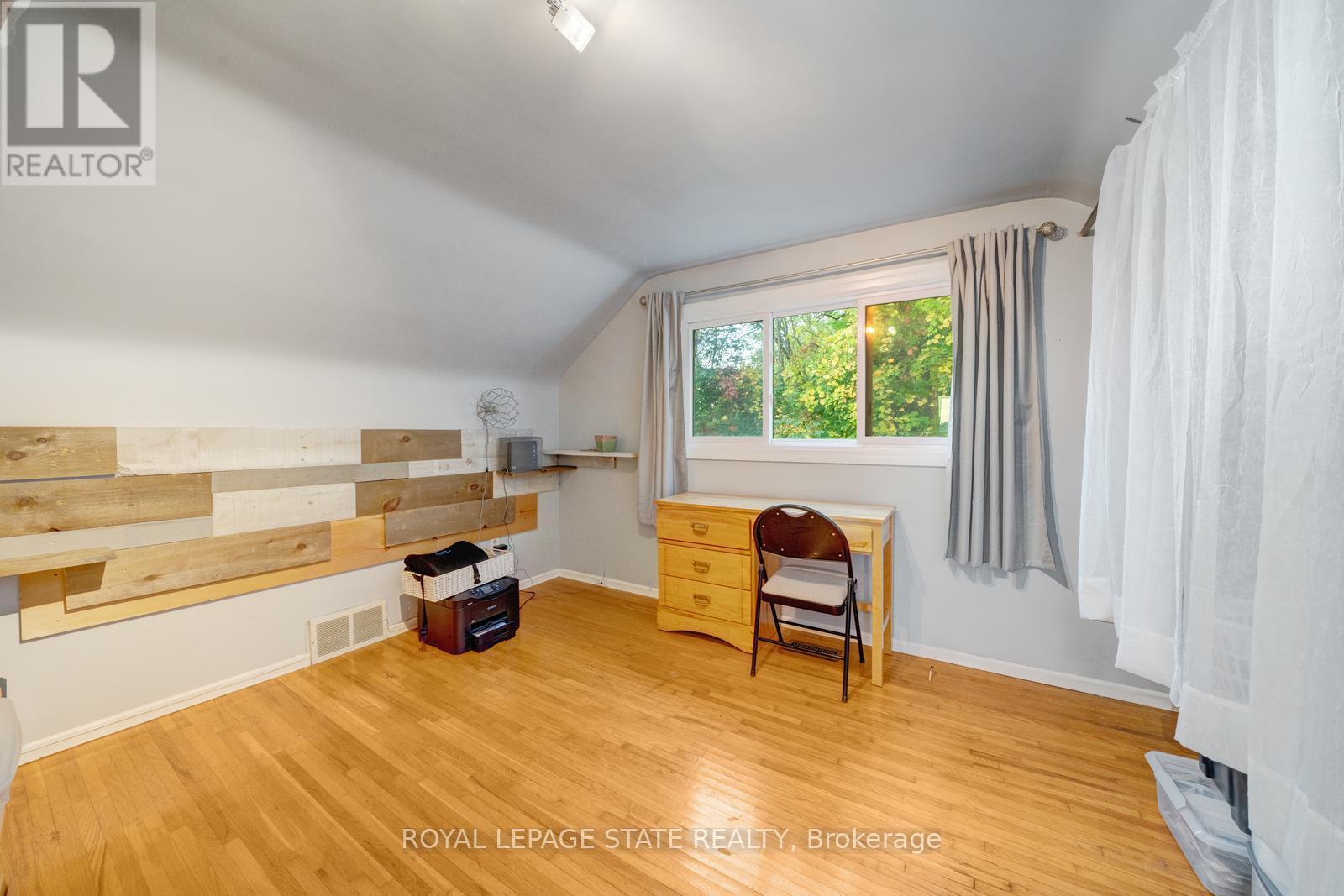62 Brentwood Drive, Hamilton, Ontario  L8T 3V8 - Photo 36 - X12470269