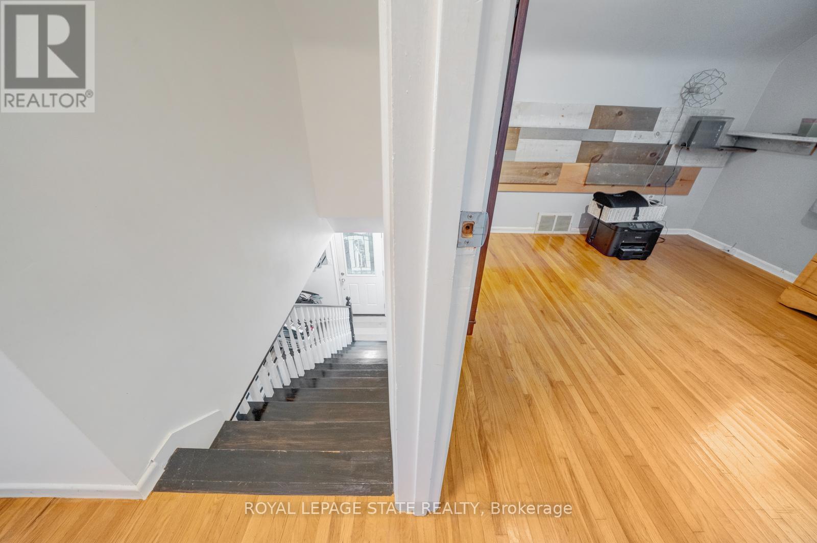 62 Brentwood Drive, Hamilton, Ontario  L8T 3V8 - Photo 38 - X12470269