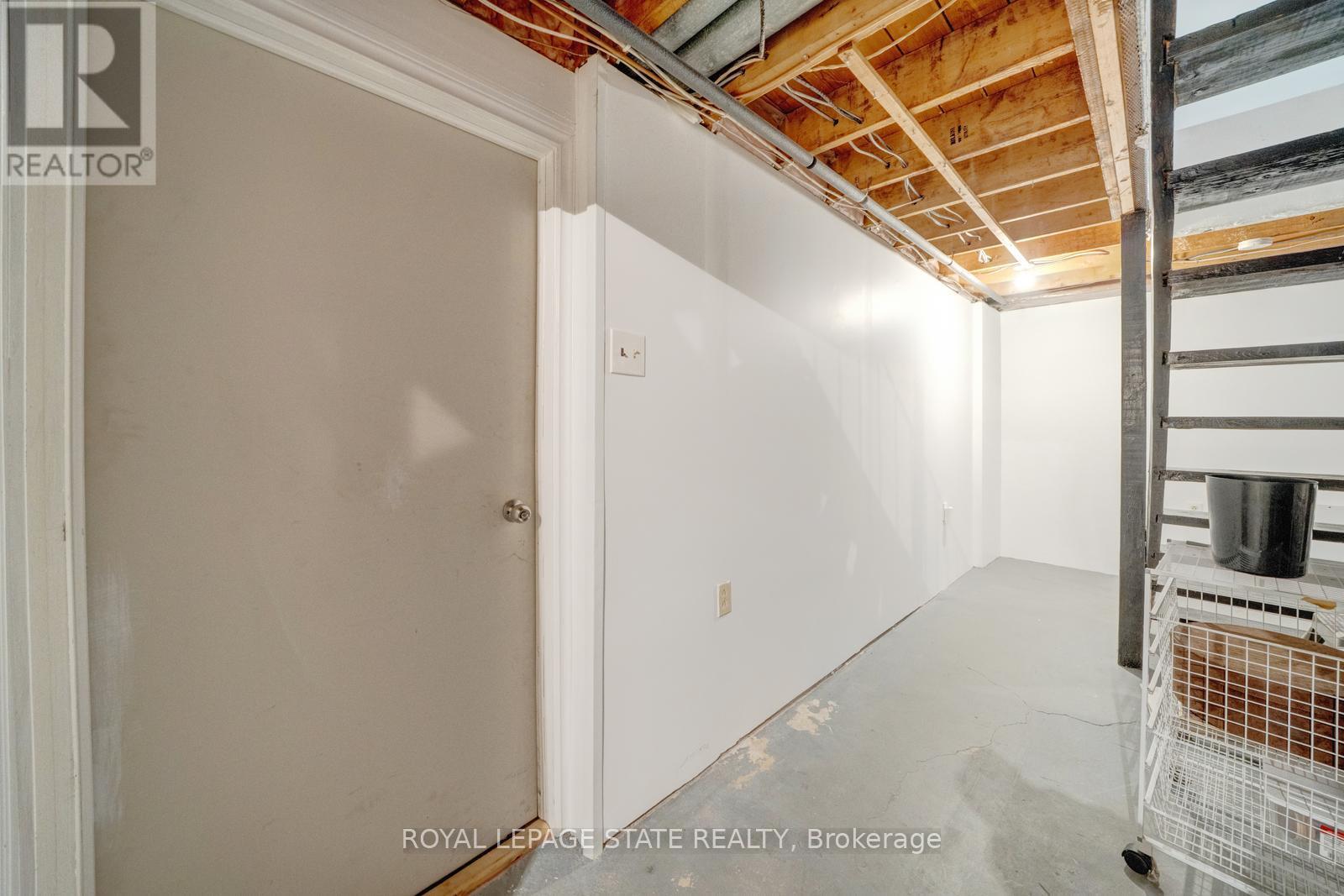 62 Brentwood Drive, Hamilton, Ontario  L8T 3V8 - Photo 45 - X12470269